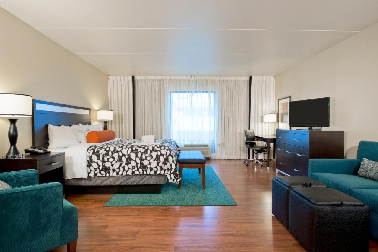 Premium King Room Balcony,1287880660:JPEG