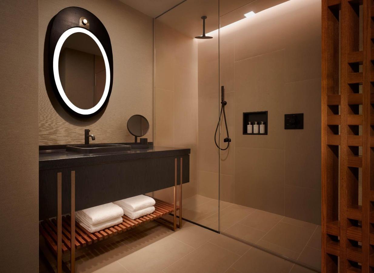 Single Room,1642415357:JPEG