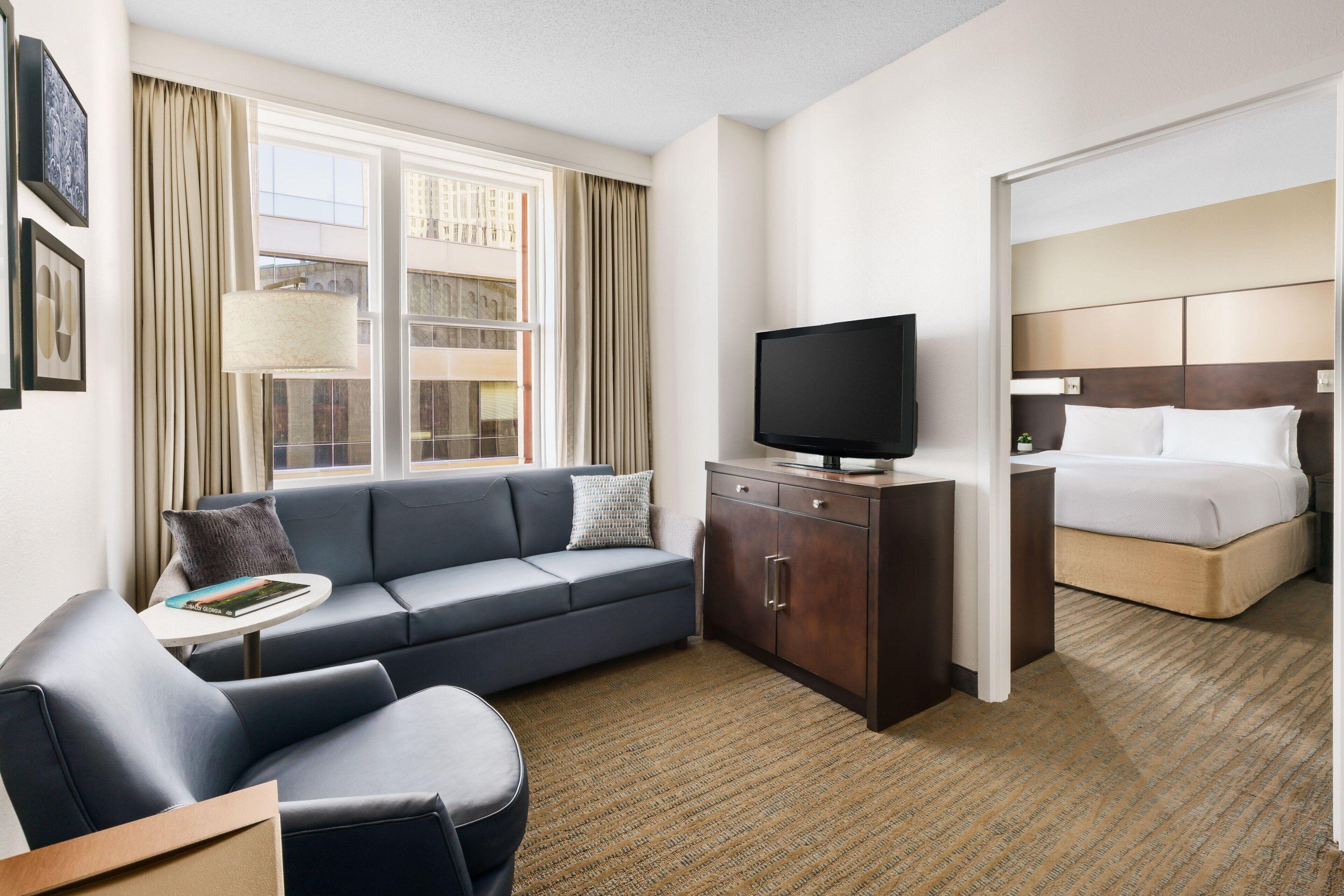 One-Bedroom Queen Suite,1334254148:JPEG