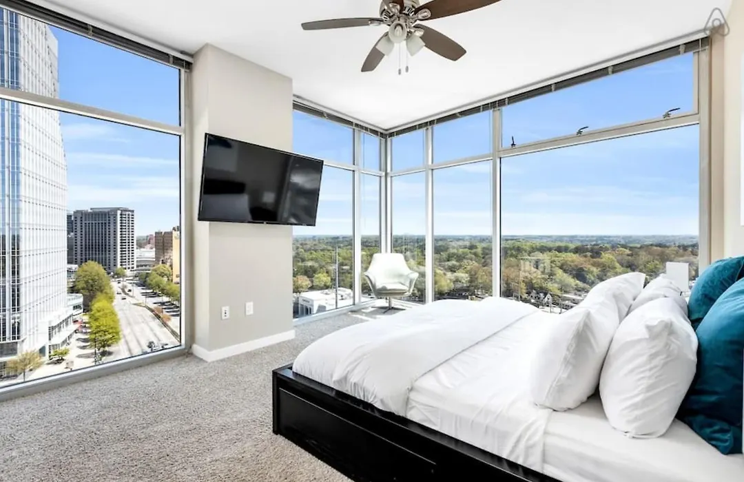 Prolific Panoramic View Buckhead Center Oasis-1