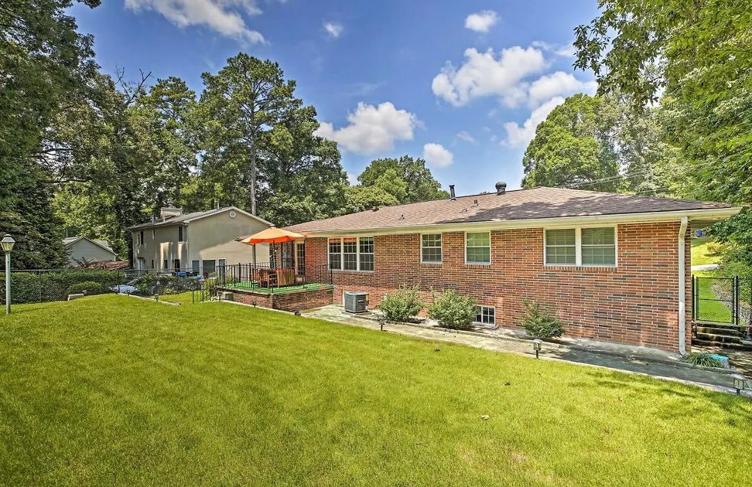 Urban Oasis With Game Room, 6 Miles To Downtown Atl-1