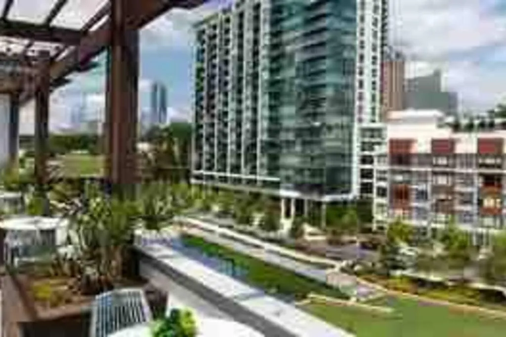 Lovely 1-Bedroom Apartment In The Heart Of Buckhead-1