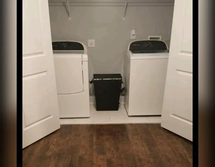 Spacious Atlanta 2Bedroom/ 2Full Baths Renovated-1