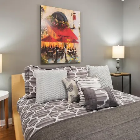 The Best Midtown Location By Piedmont Park 2 Miles To Fifa Mercedes Benz Stadium-3