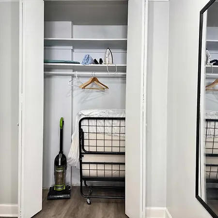 Atlanta Downtown! City Life! Onsite Parking Lm1701-3