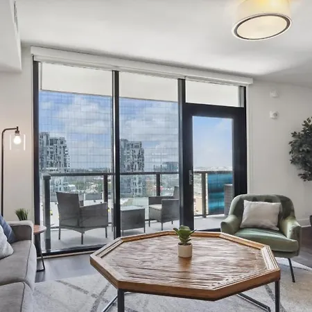 Amazing Apt In Midtown-2