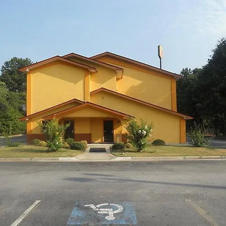 Super Inn-3