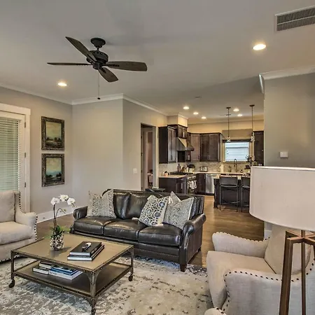 Modern West Town Home - Mins To Downtown Atlanta!-3